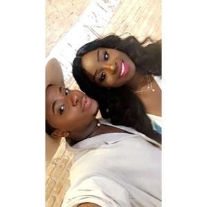 Meet your Posher, Pierre